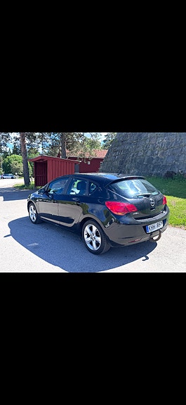 Opel Astra 3 of 8