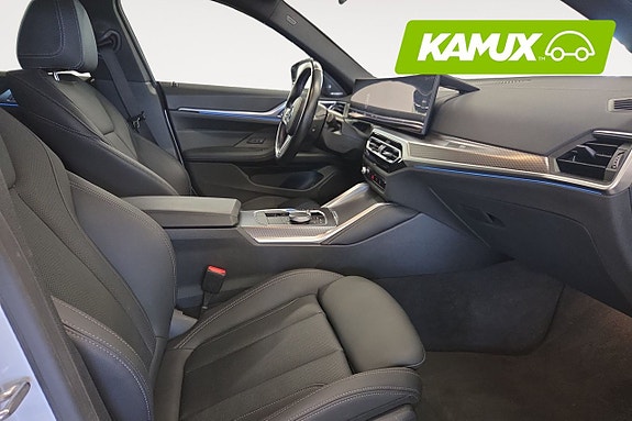 BMW i4 15 of 26