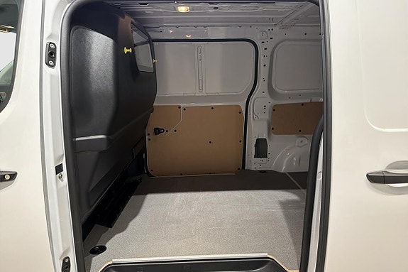 Toyota Proace 8 of 11