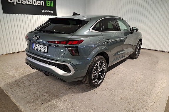 Audi Q3 5 of 20