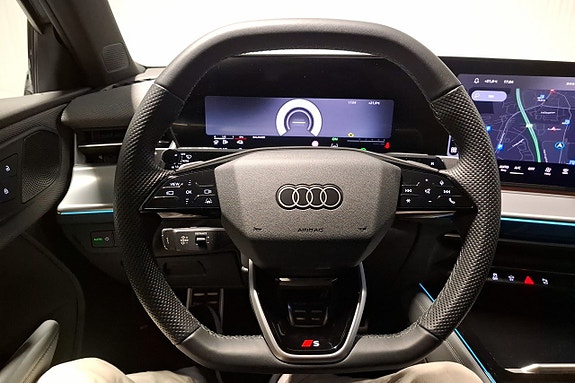 Audi Q3 9 of 20