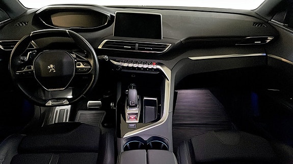 Peugeot 5008 4 of 9