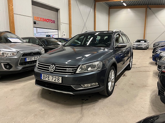 Volkswagen Passat Alltrack 6 of 13