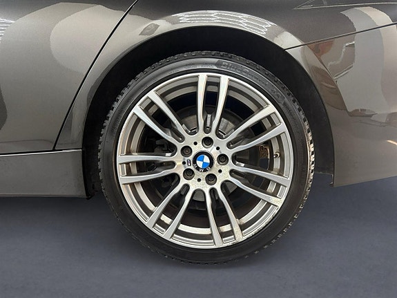 BMW 320 11 of 26