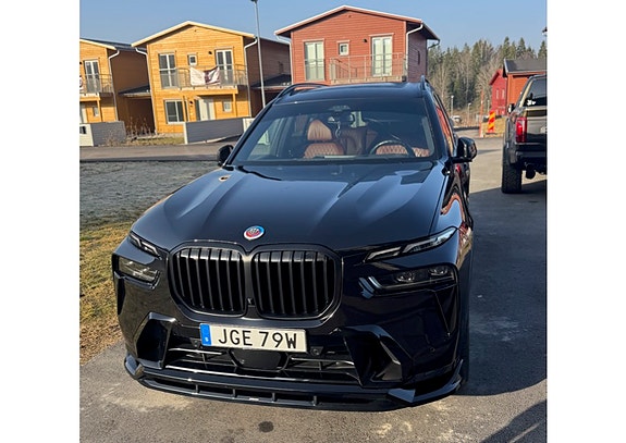 BMW X7 4 of 10
