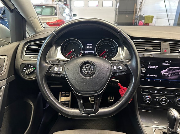 Volkswagen Golf Alltrack 20 of 28