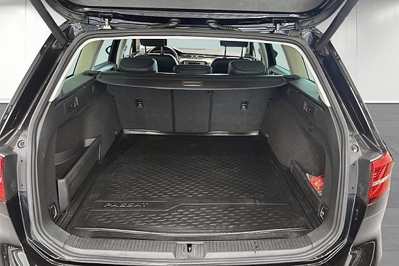 Volkswagen Passat 20 of 21