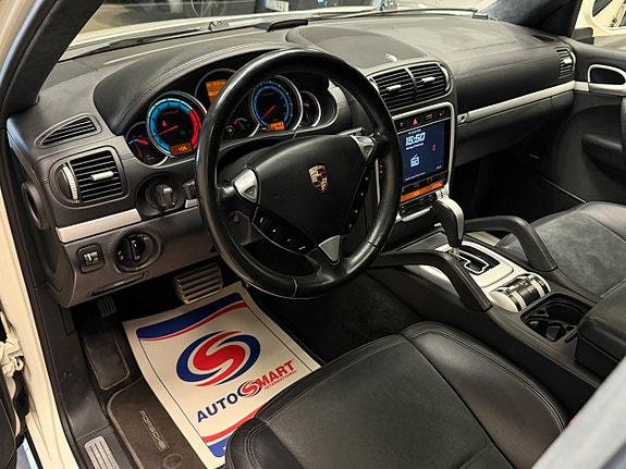 Porsche Cayenne GTS 12 of 20