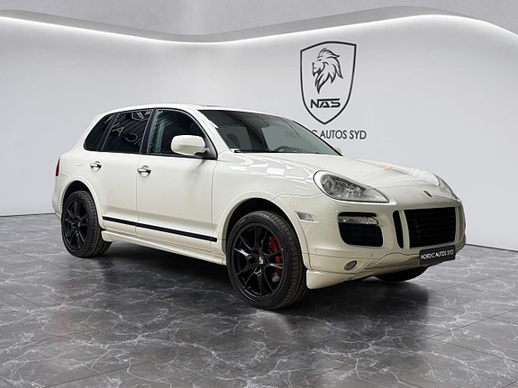 Porsche Cayenne GTS 8 of 20