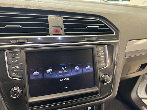 Volkswagen Tiguan 11 of 25