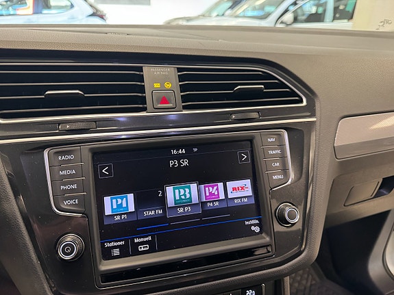 Volkswagen Tiguan 15 of 25