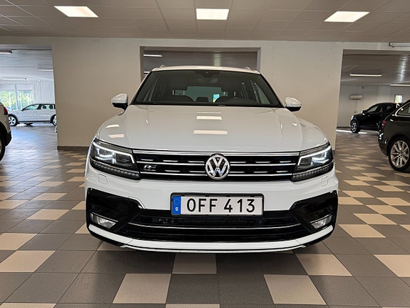 Volkswagen Tiguan 3 of 25