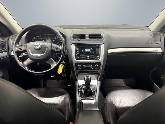 Skoda Octavia Scout 17 of 21