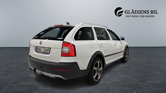 Skoda Octavia Scout 7 of 21