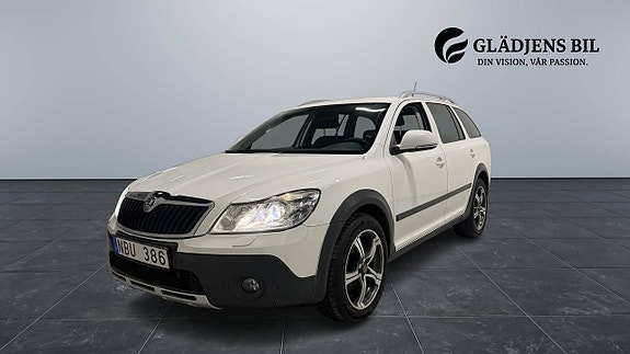 Skoda Octavia Scout 3 of 21