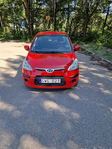 Hyundai i10 3 of 8