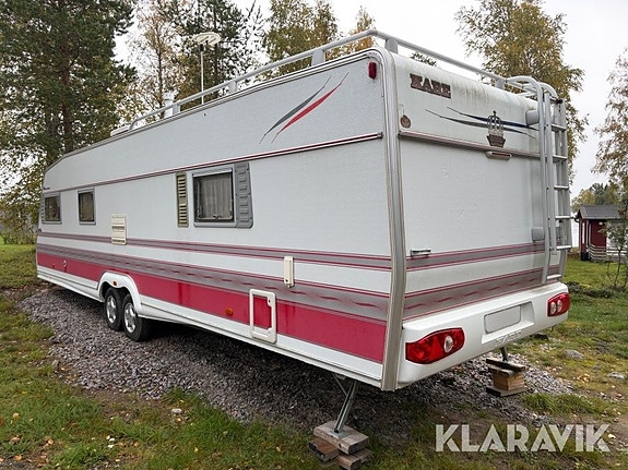 Husvagn Kabe Royal Hacienda 880 king size 3 of 6