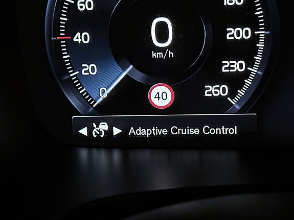 Volvo S90 15 of 30
