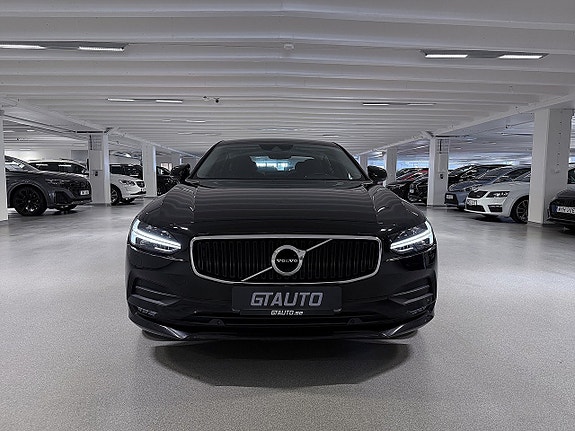 Volvo S90 3 of 30