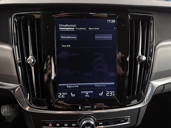Volvo S90 22 of 30