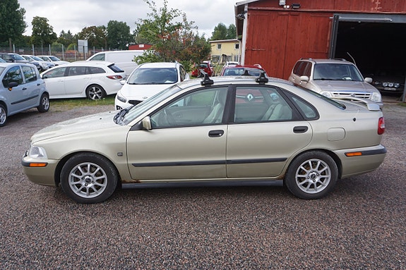 Volvo S40 3 of 8