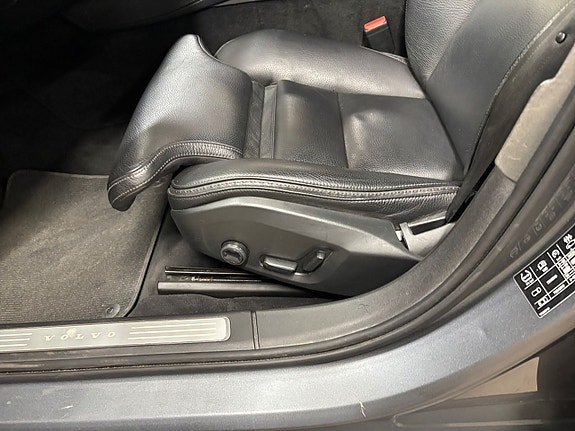 Volvo V90 Cross Country 19 of 21