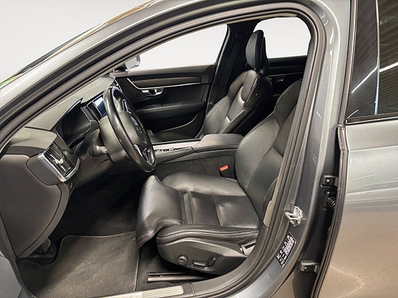 Volvo V90 Cross Country 9 of 21