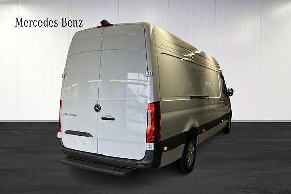 Mercedes-Benz eSprinter 420 4 of 24