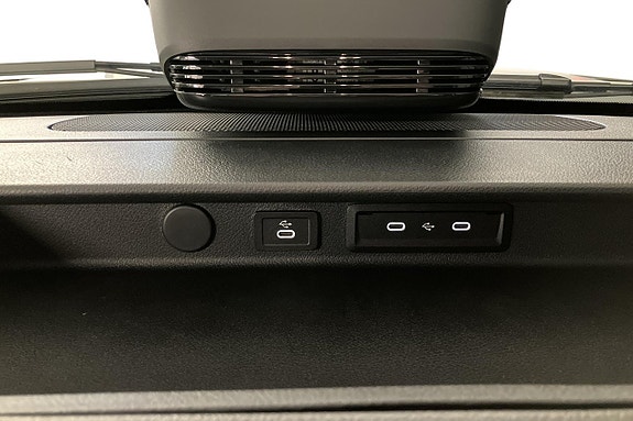 Mercedes-Benz eSprinter 420 22 of 24