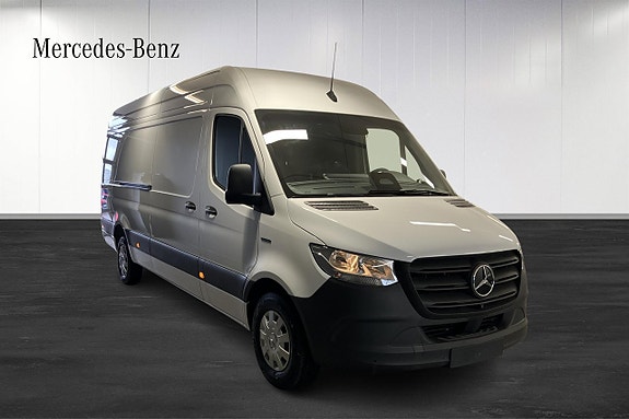 Mercedes-Benz eSprinter 420 2 of 24