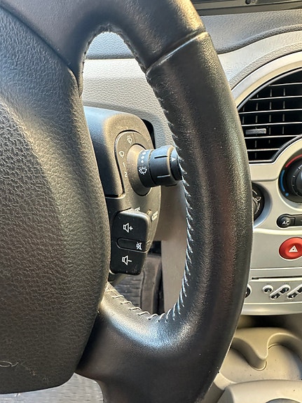 Renault Modus 4 of 6