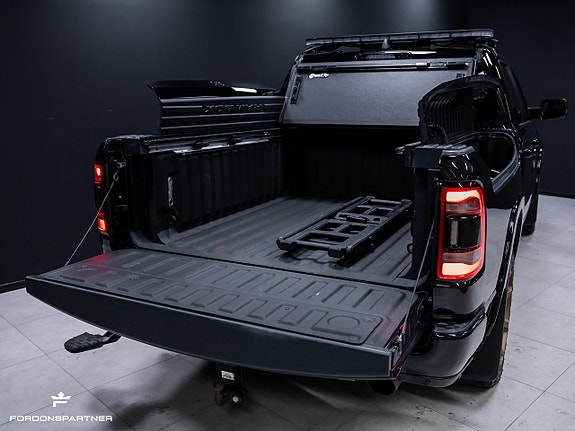 Dodge RAM 1500 12 of 30