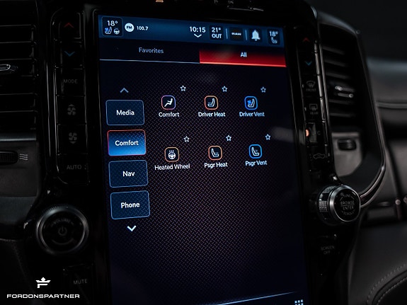 Dodge RAM 1500 24 of 30