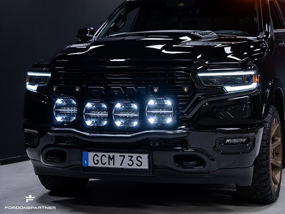 Dodge RAM 1500 2 of 30