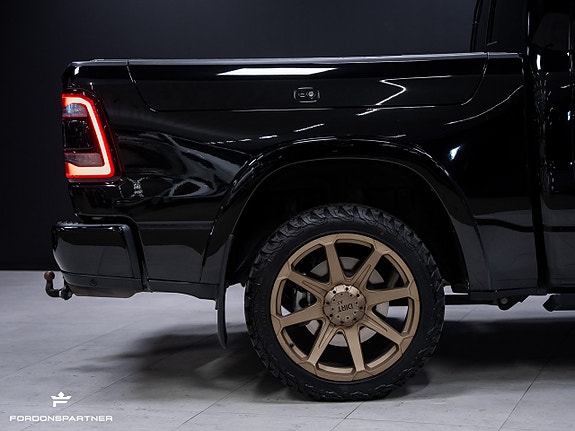 Dodge RAM 1500 8 of 30