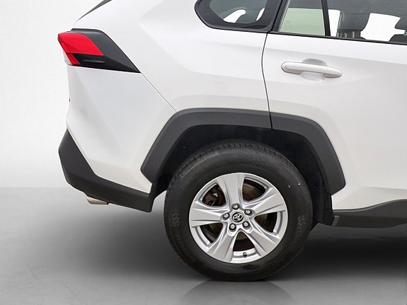 Toyota RAV4 27 of 30