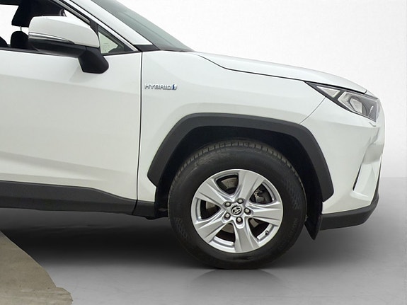 Toyota RAV4 28 of 30