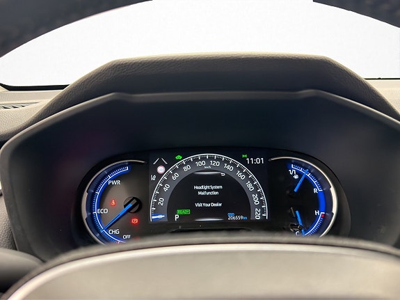 Toyota RAV4 15 of 30