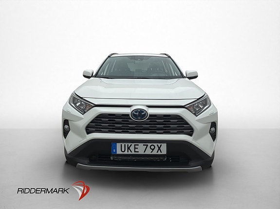 Toyota RAV4 2 of 30