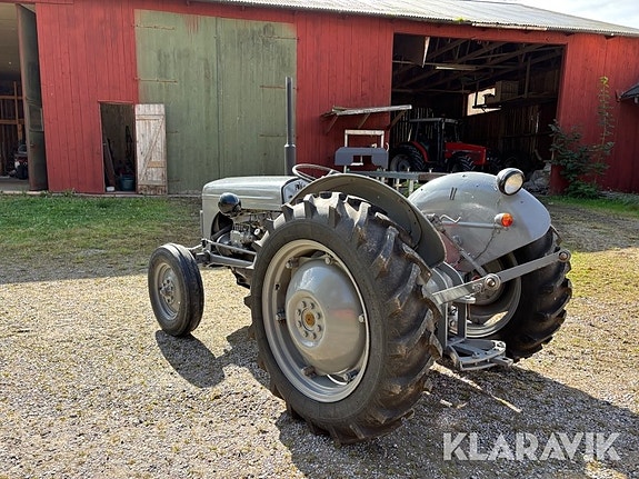 Veterantraktor Massey Ferguson TEF ”Grålle” D 3 of 6