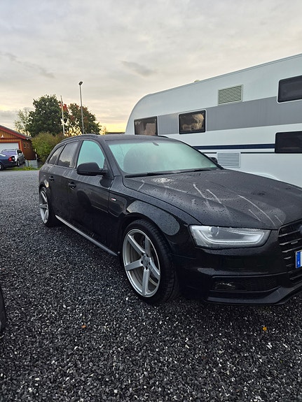 Audi A4 5 of 5