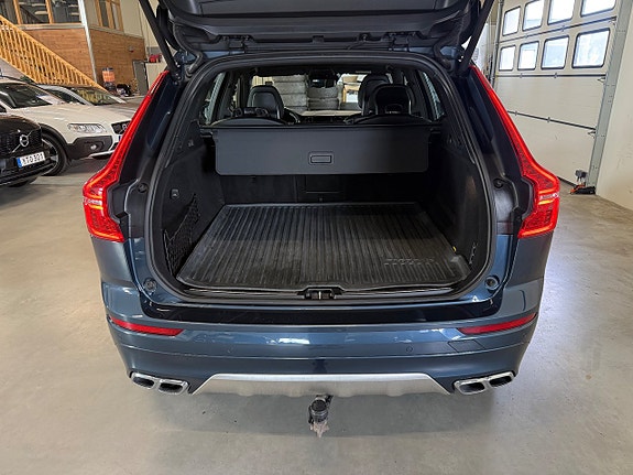 Volvo XC60 6 of 21