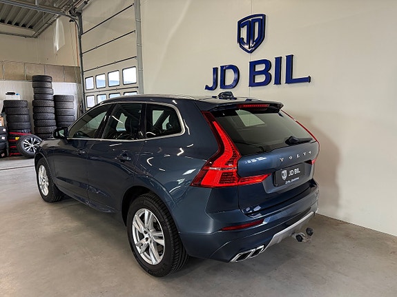 Volvo XC60 3 of 21