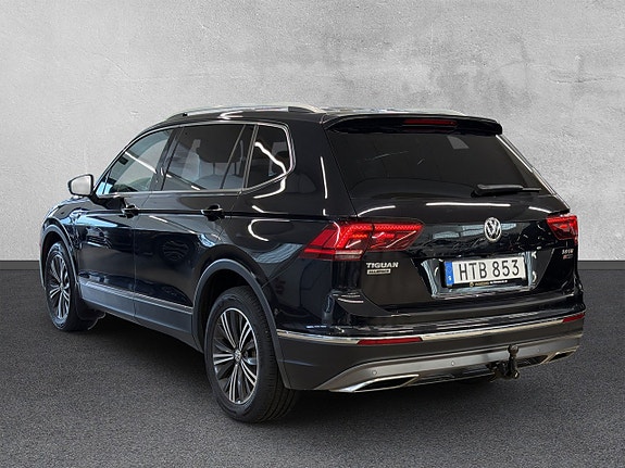 Volkswagen Tiguan Allspace 3 of 30