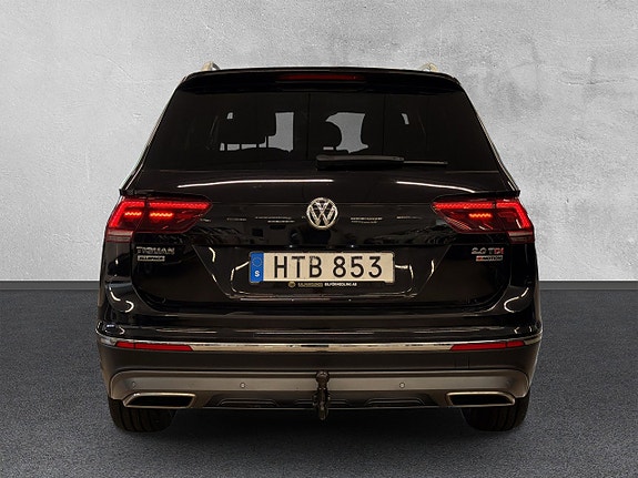 Volkswagen Tiguan Allspace 4 of 30