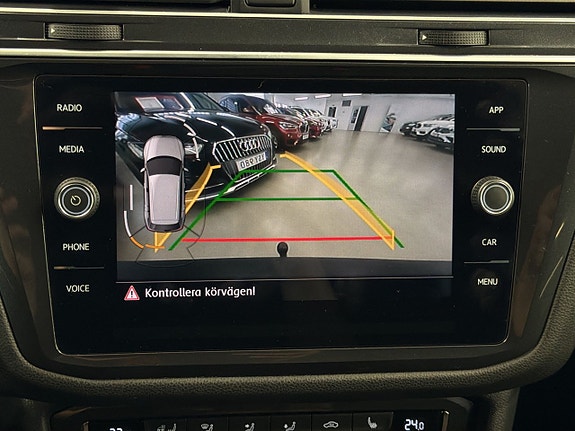 Volkswagen Tiguan Allspace 17 of 30