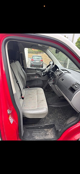 Volkswagen Transporter 6 of 8