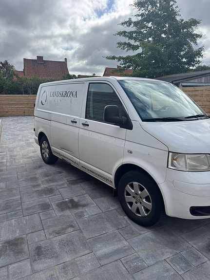 Volkswagen Transporter 2 of 4