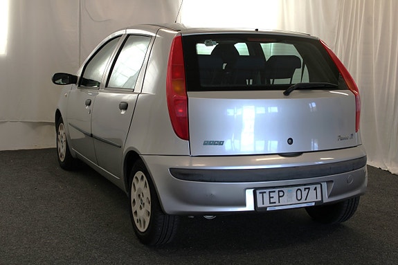 Fiat Punto 5 of 10