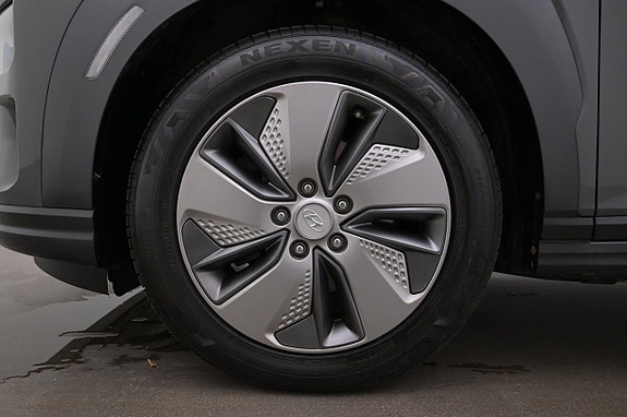 Hyundai Kona 27 of 27